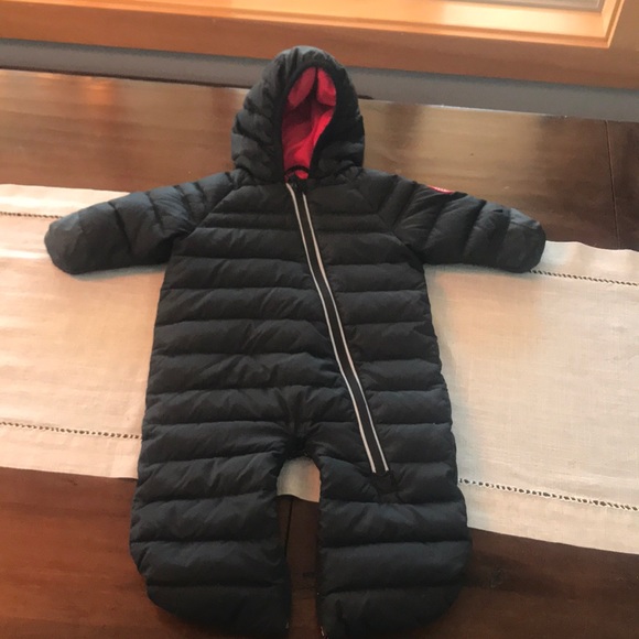 Canada Goose Other - Canada Goose Infant Snow Suit Size 3-6 month.